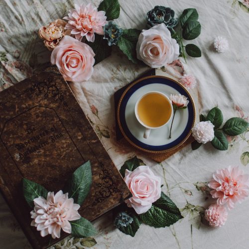 Tea with Flowers